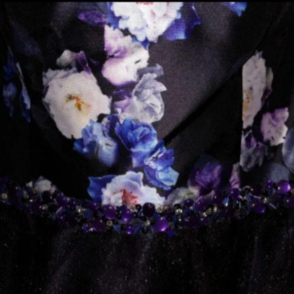 SOLD  Blue floral Mon Cheri dress size 14 - Picture 6 of 9